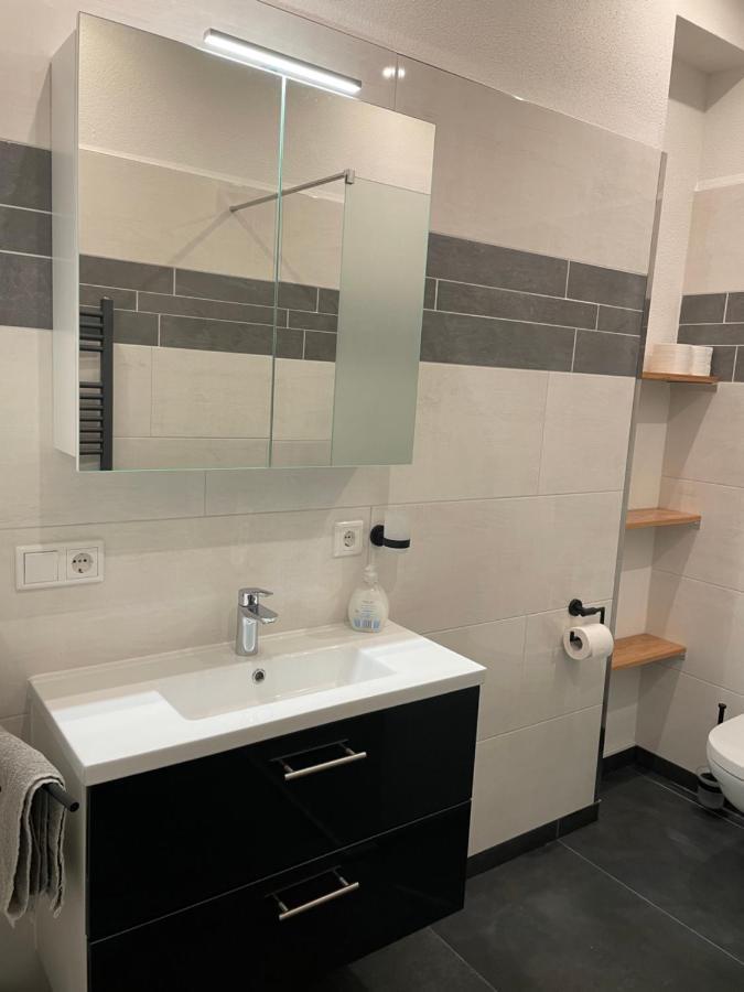 Moderne Ferienwohnungen In Dissen Esterno foto